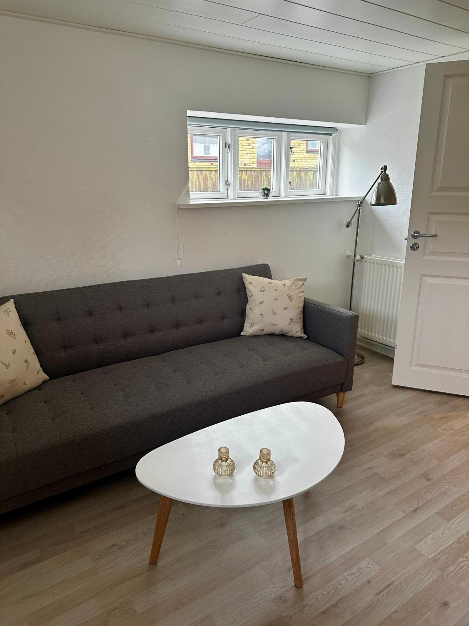 Skon Lejlighed Med Egen Terrasse Og Have Taet Pa Centrum I Skagen Exterior photo